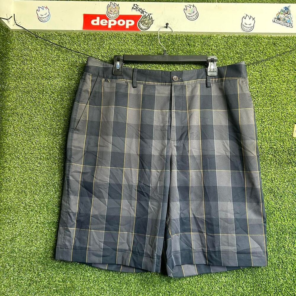 Under-armour Men's Grey and Blue Shorts